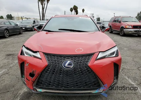 2021 Lexus Ux 250H z USA, uszkodzony, nr VIN JTHR9JBHXM2042416